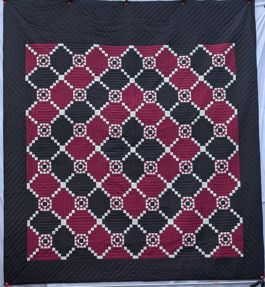 Dutch Star Trellis, black/burgundy